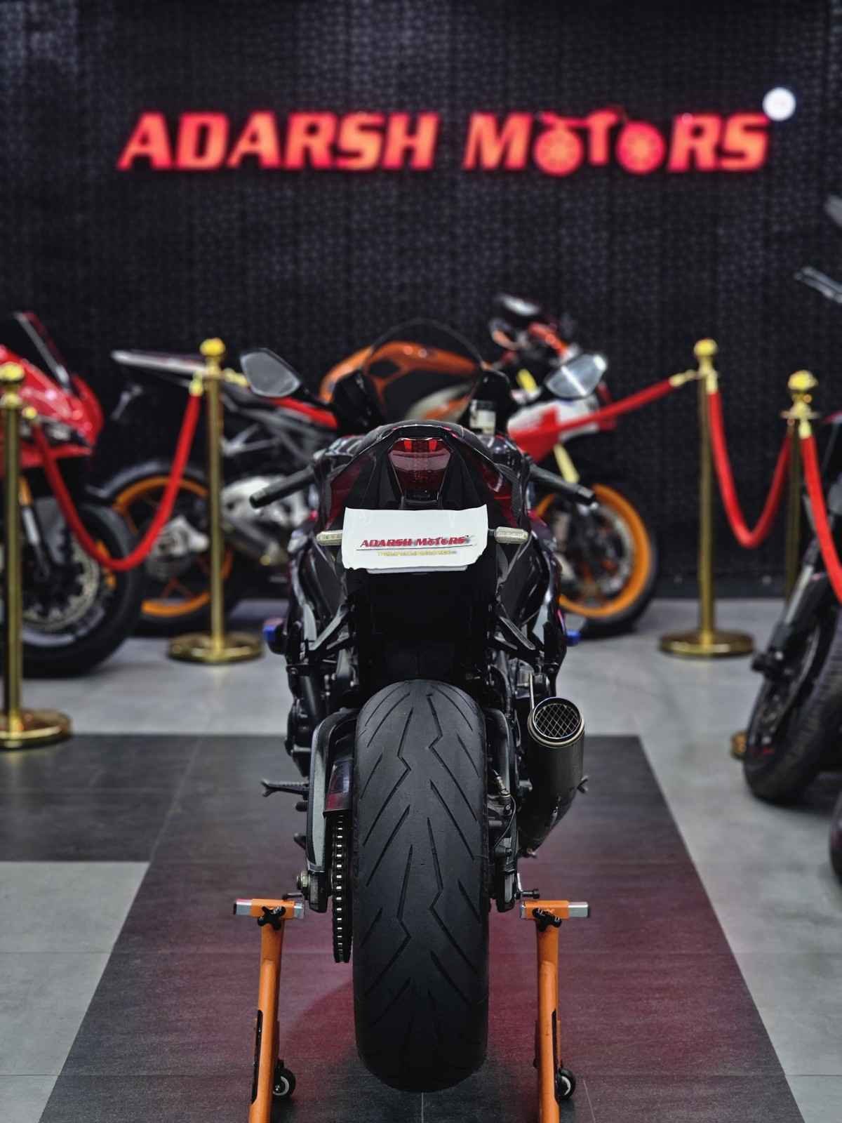 Suzuki GSXR 1000 - Image 3